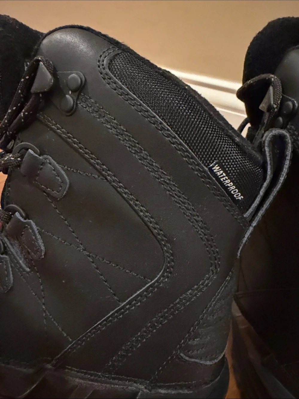 The North Face Men's Black Waterproof Lace-Up Winter Boots
